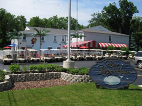  Bay Lodging Resort  Put-In-Bay